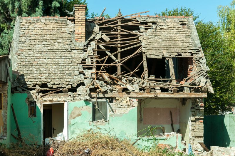 Collapsing Roof Repair